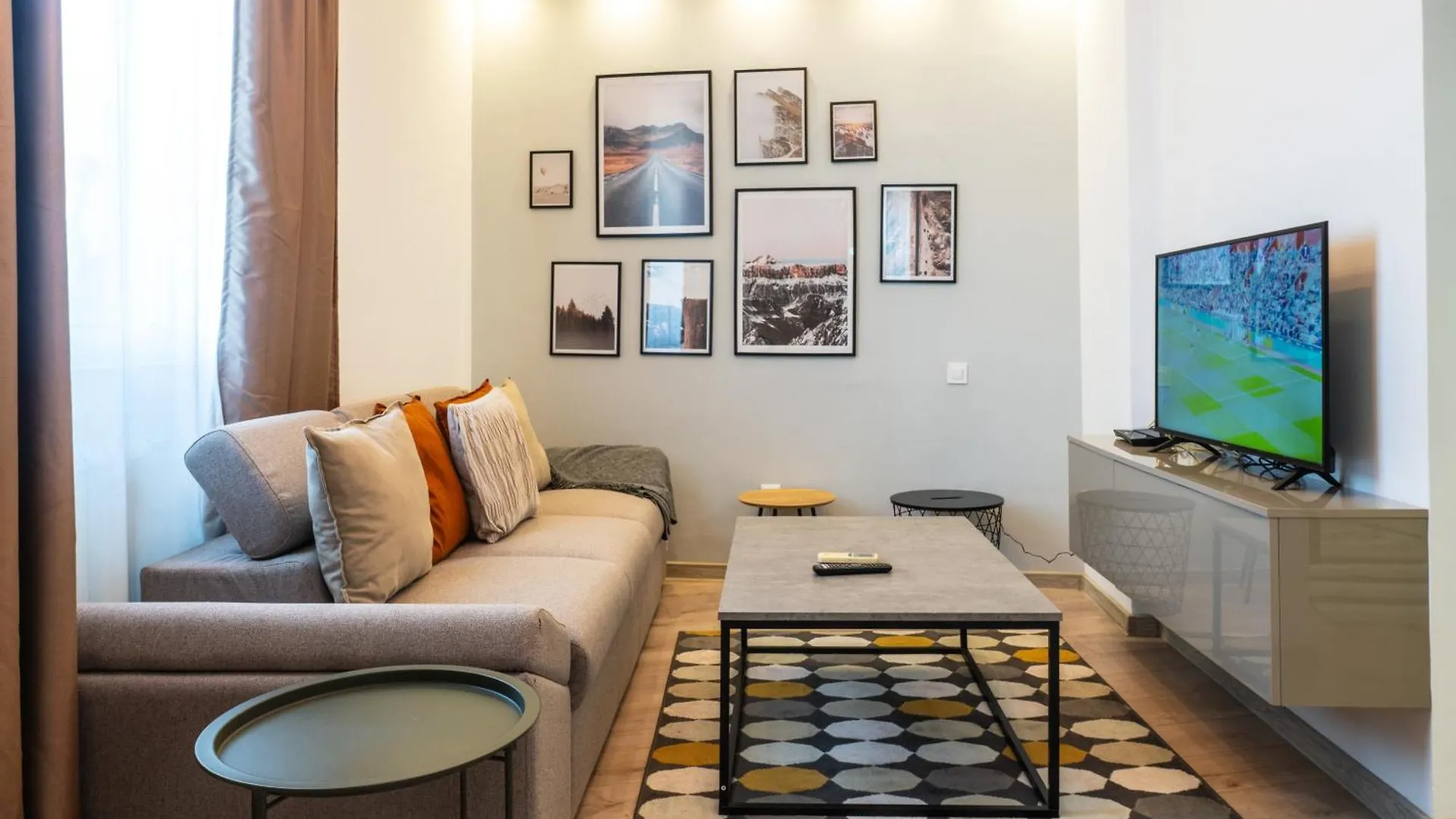 Charming & Cozy 1Br Flat In The Heart Of Bucharest 아파트